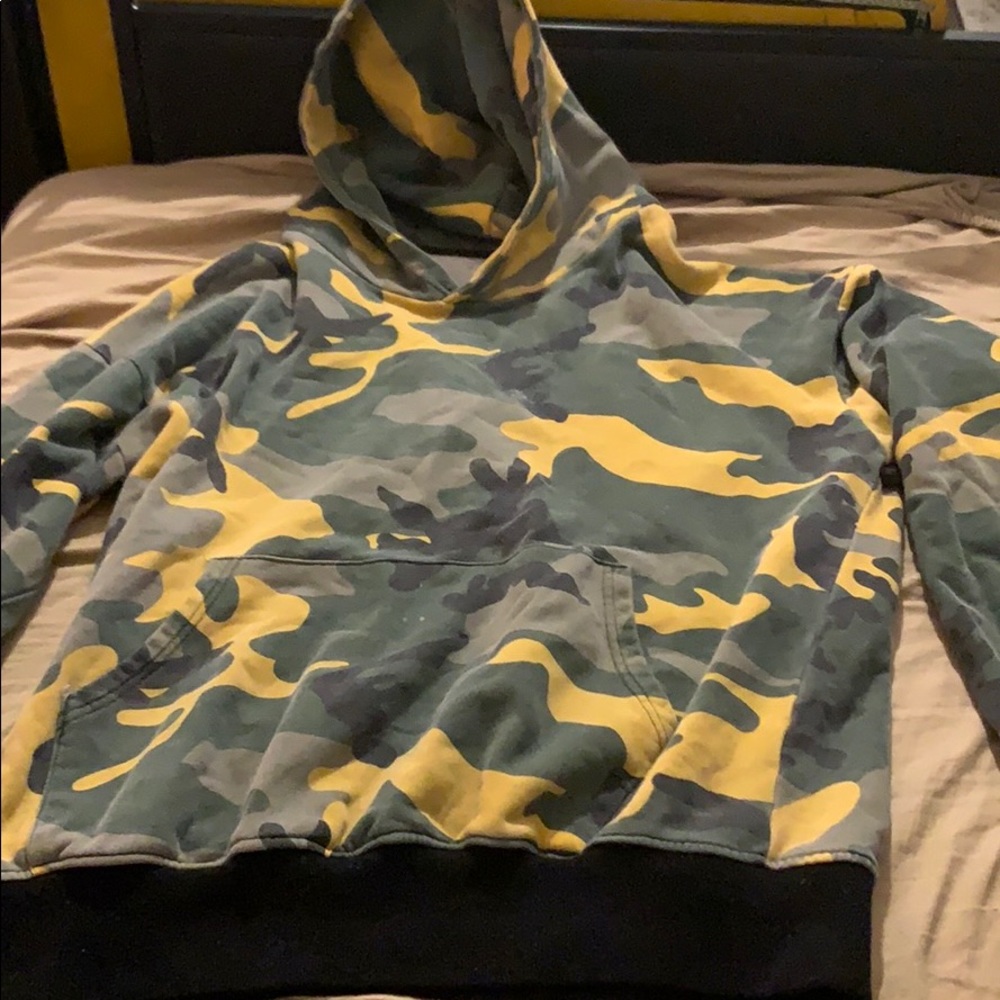 camouflage hoodie